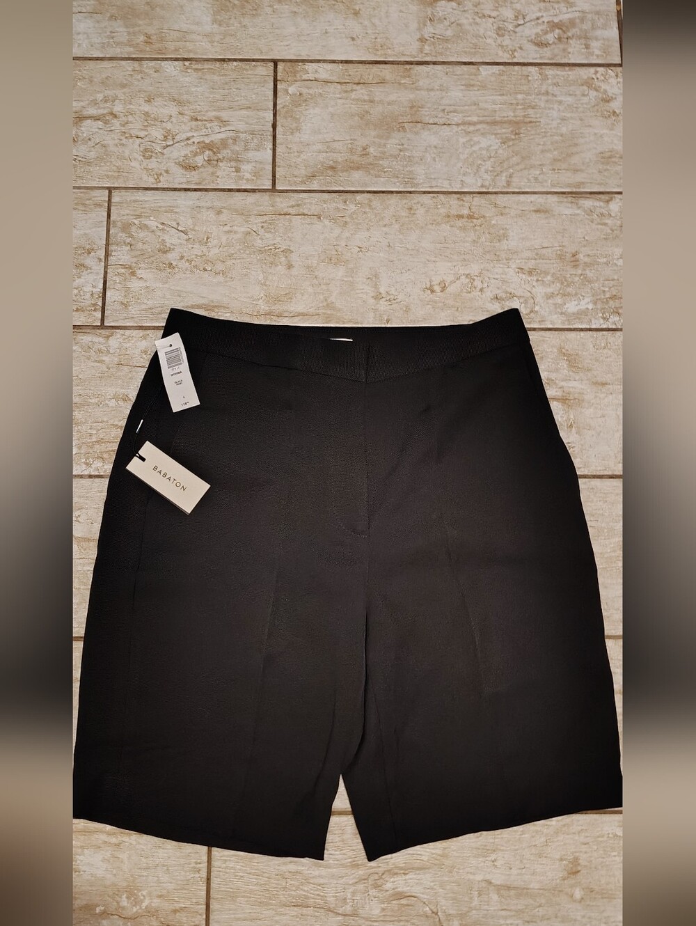 Babaton Black Textured Black Shorts Women's Size 4